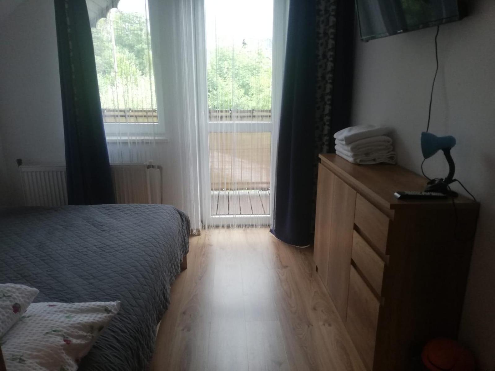 "Dom Pod Grzybkiem" Apartman Krościenko Kültér fotó